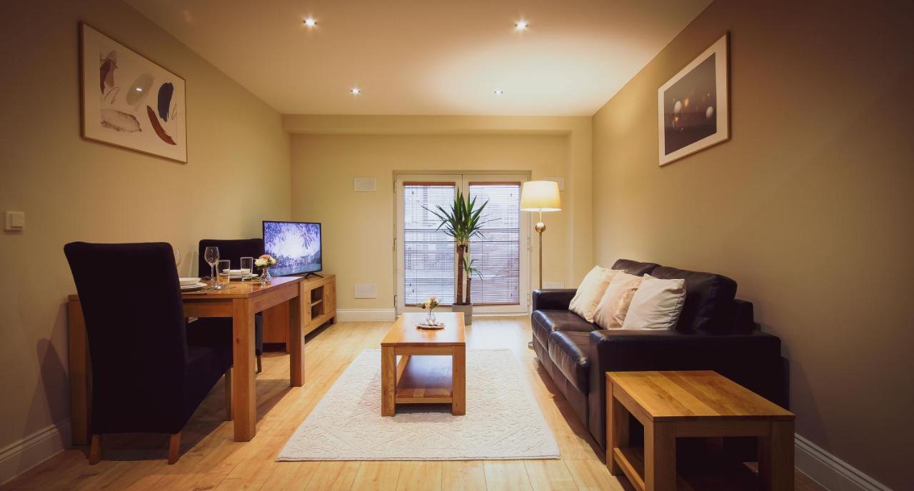 Superb City Center 1 Or 2 Bedroom Apts King Bed Southampton Ngoại thất bức ảnh