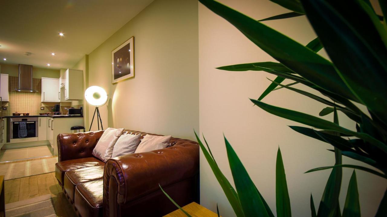 Superb City Center 1 Or 2 Bedroom Apts King Bed Southampton Ngoại thất bức ảnh
