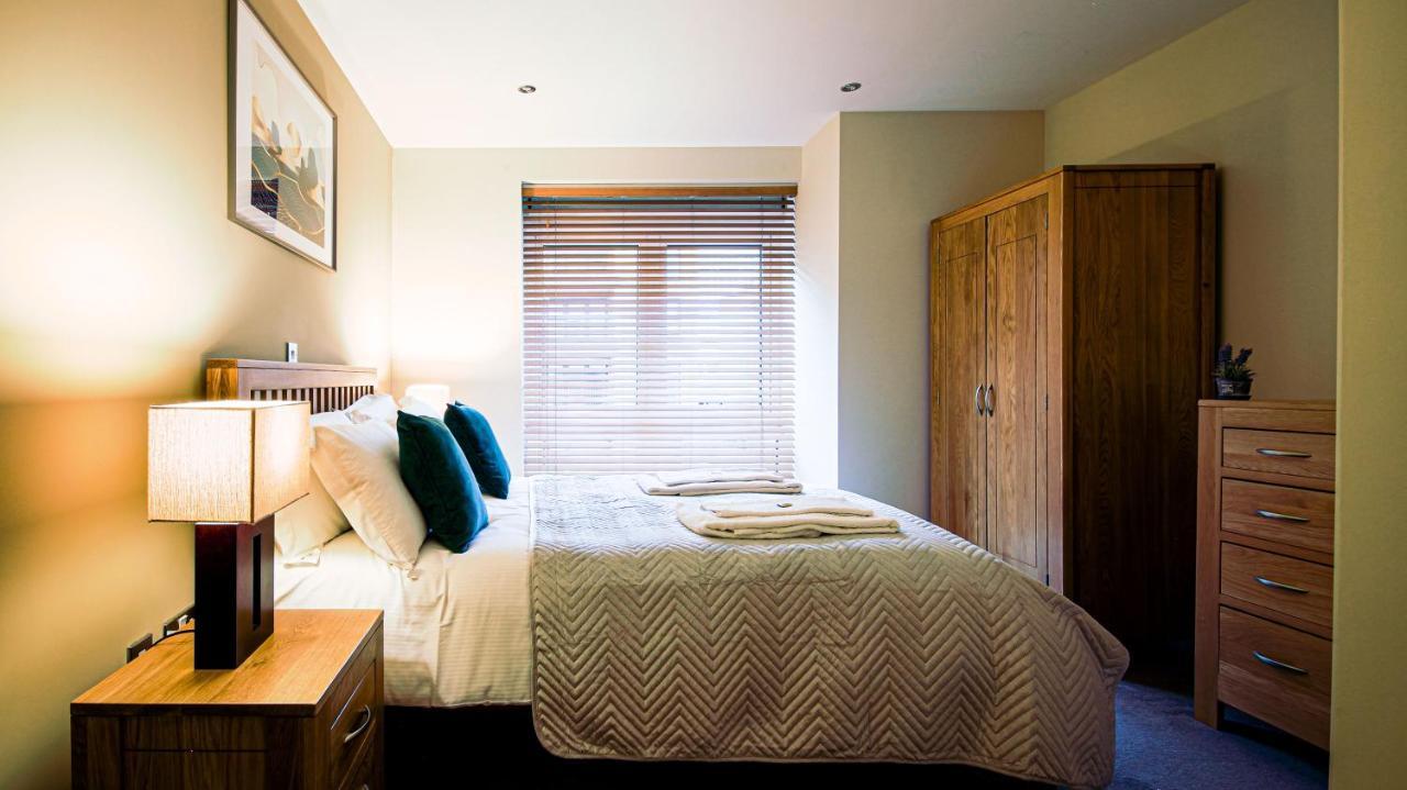 Superb City Center 1 Or 2 Bedroom Apts King Bed Southampton Ngoại thất bức ảnh
