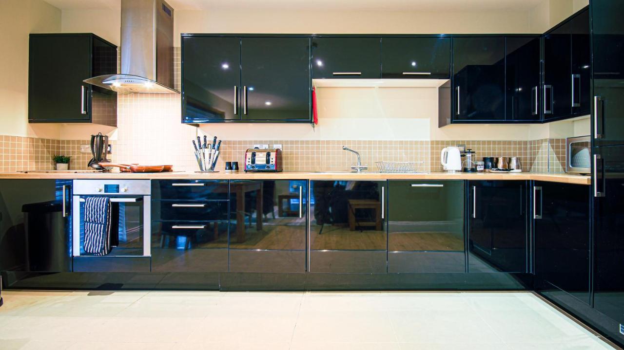 Superb City Center 1 Or 2 Bedroom Apts King Bed Southampton Ngoại thất bức ảnh