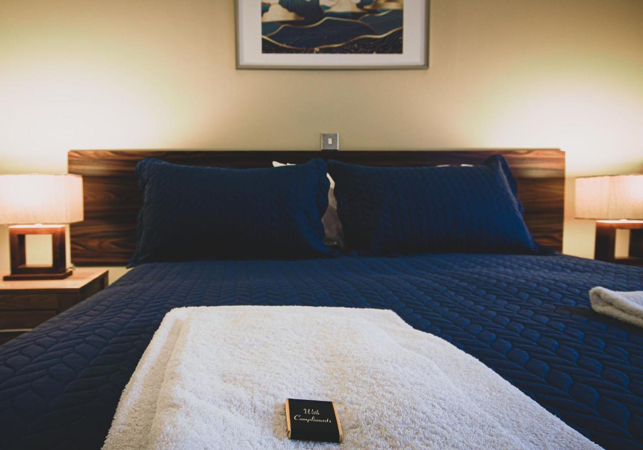 Superb City Center 1 Or 2 Bedroom Apts King Bed Southampton Ngoại thất bức ảnh